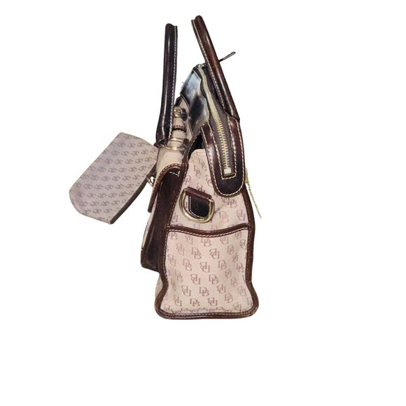 Vintage Y2K Dooney & Bourke Signature Beige Satchel Bag With Matching Pouch - Picture 4 of 16